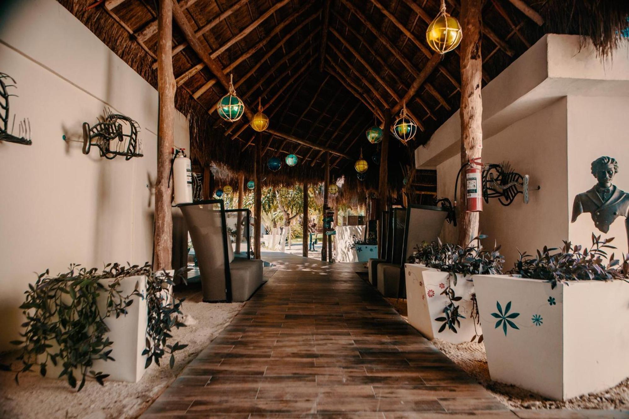 Hotel Paradise Suites Isla Mujeres Eksteriør billede